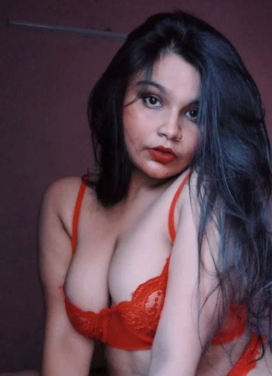 Sonali Patel — Model Escort in Bhopal | Glamorous Call Girl